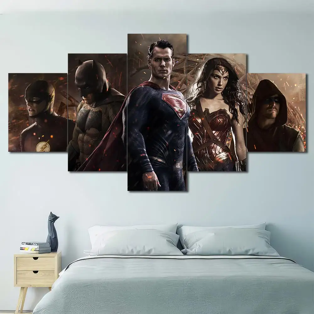 Justice League superhero wall art featuring Batman Superman Wonder Woman and Aquaman 5 Panels Diamond Layout